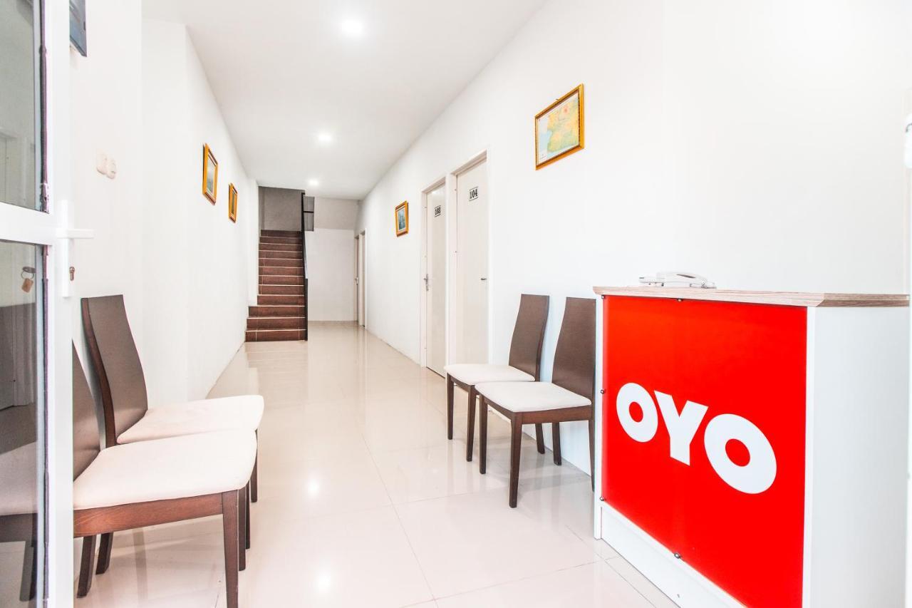 Oyo 907 Wisma Cakung Jakarta Exteriör bild